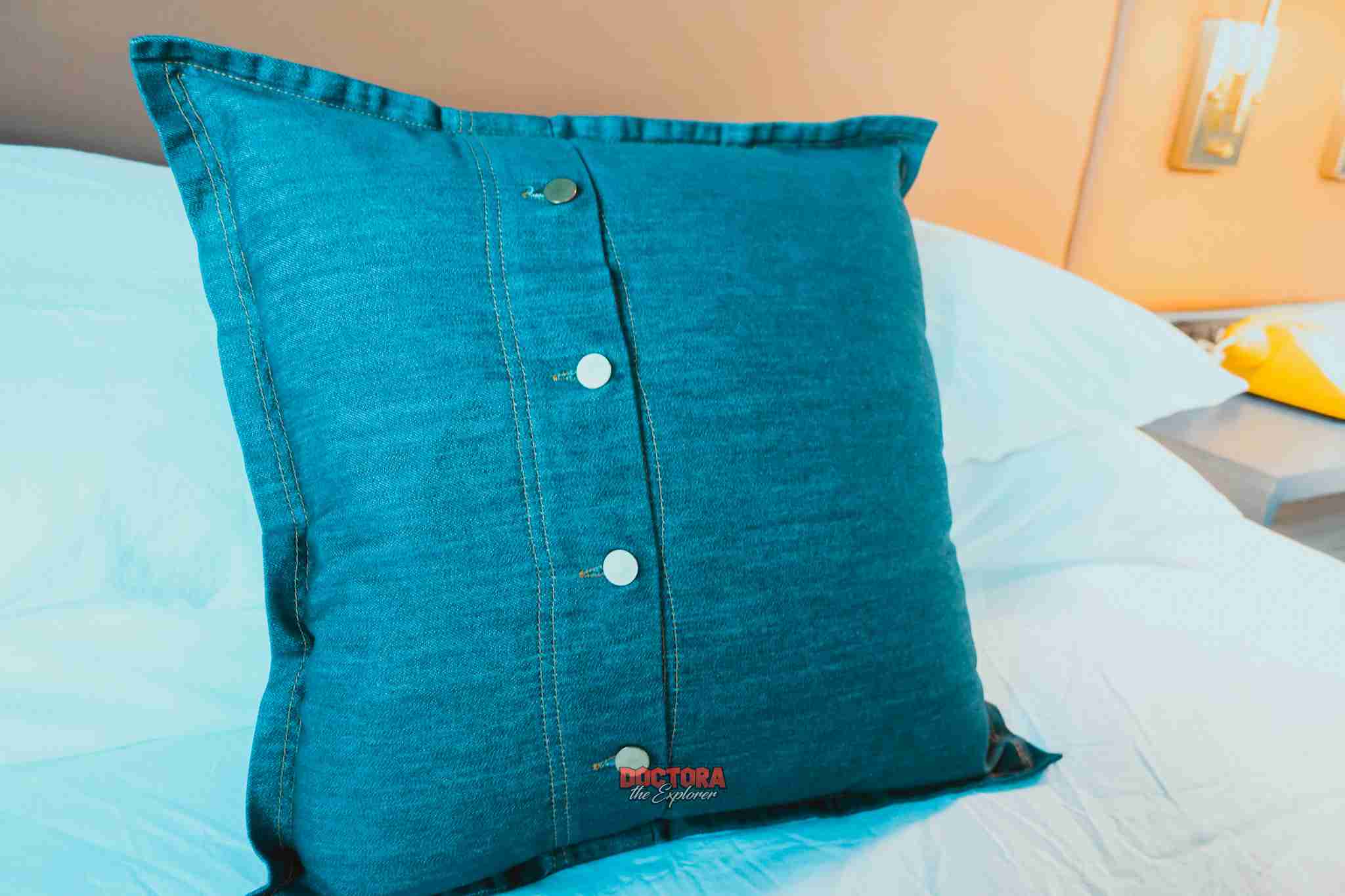 Hotel Denim - Denim pillow case